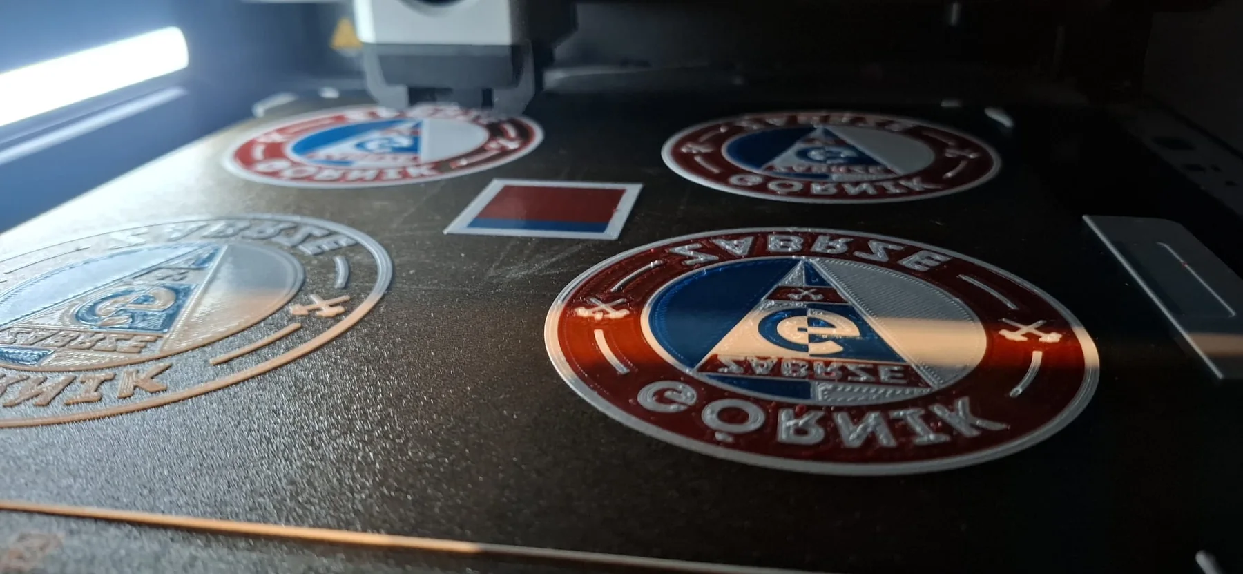 Emblematy i identyfikacja firmy