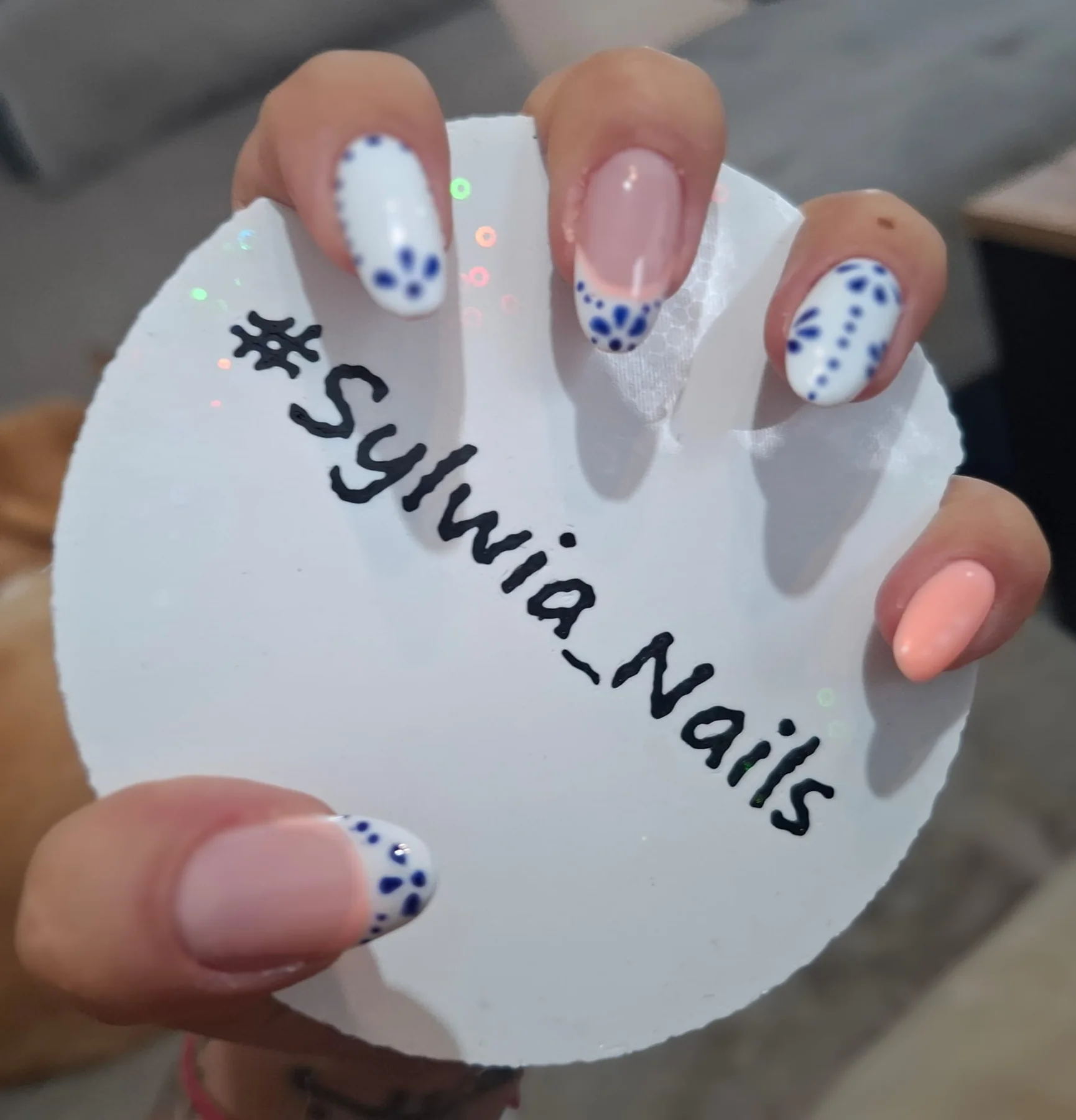 Personalizowany szyld salonu